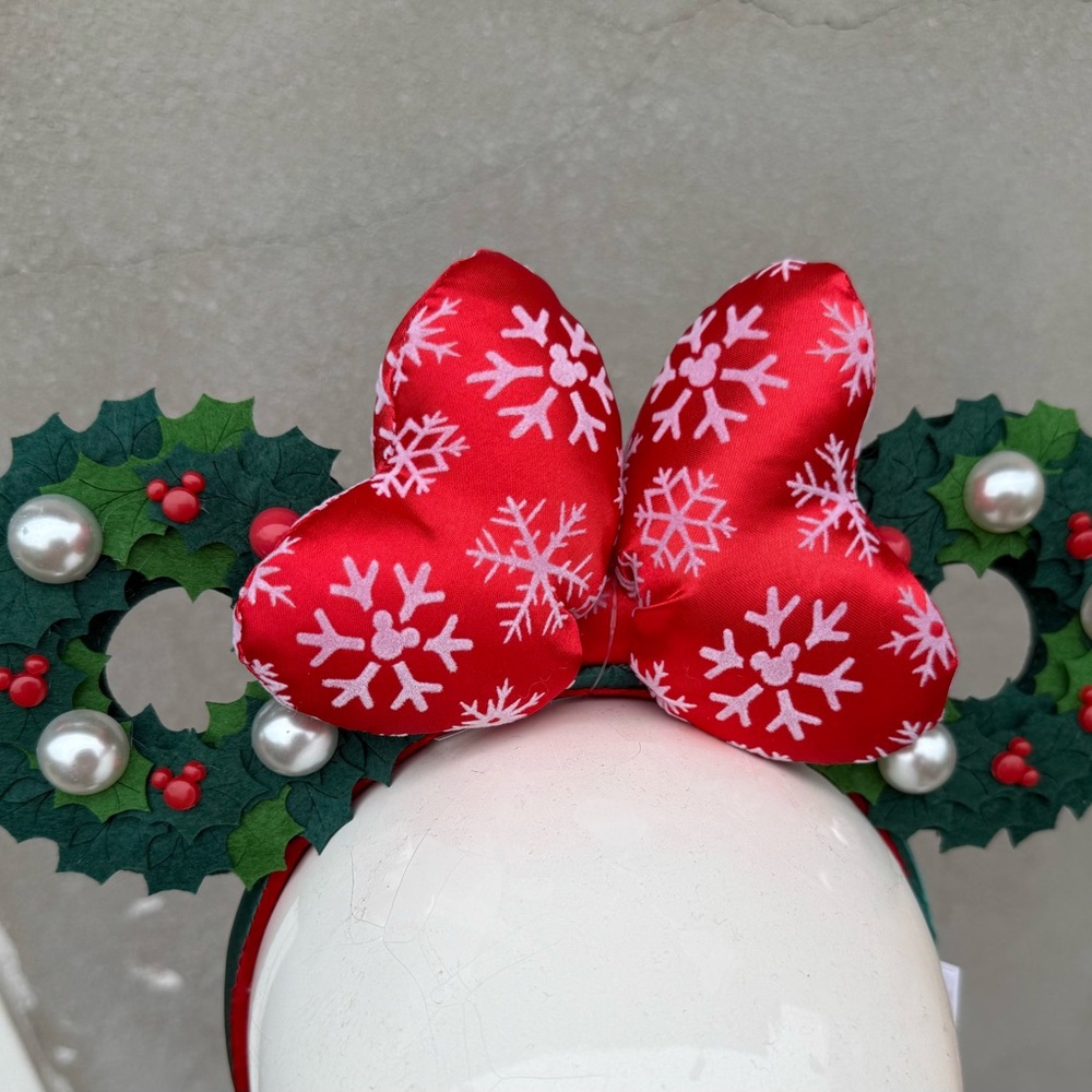 Disney Christmas Wreath Red and Green Headband - Picture 2 of 3